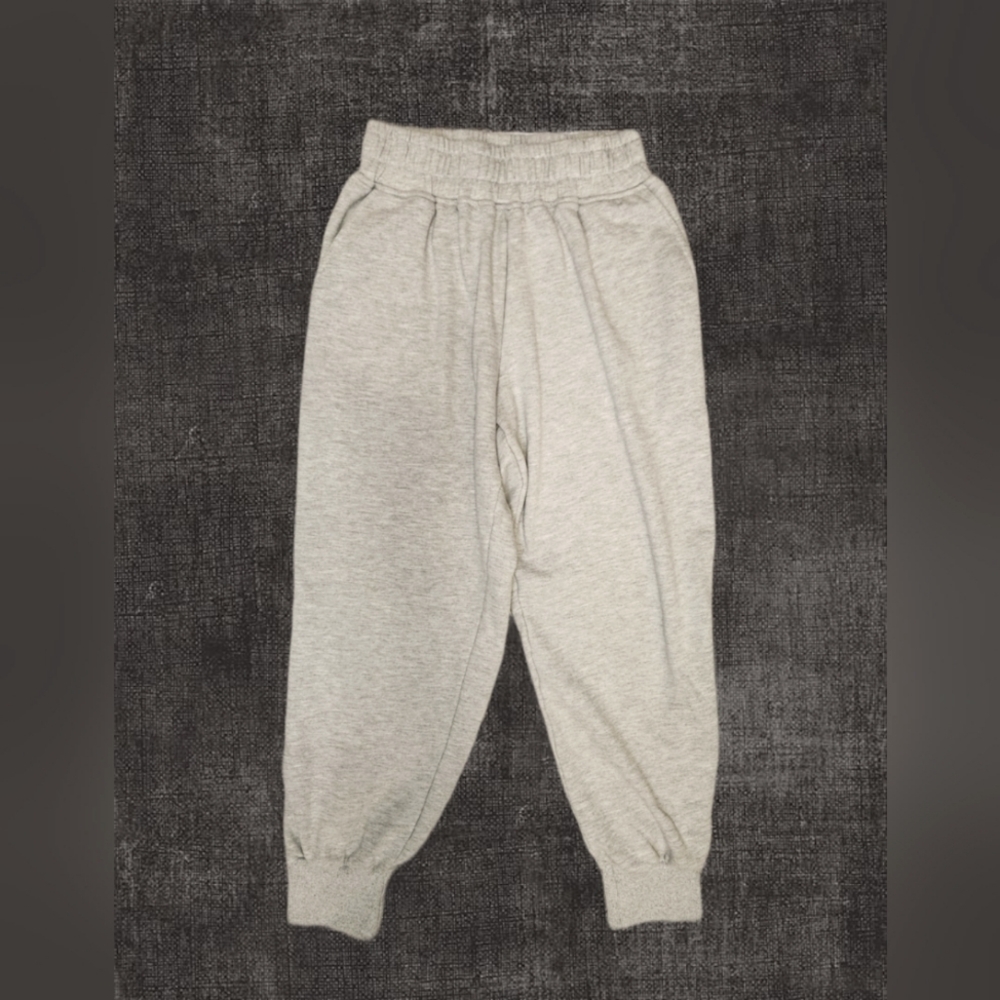 Yovela High Waist Classic Gray Joggers Size Small  (B8)